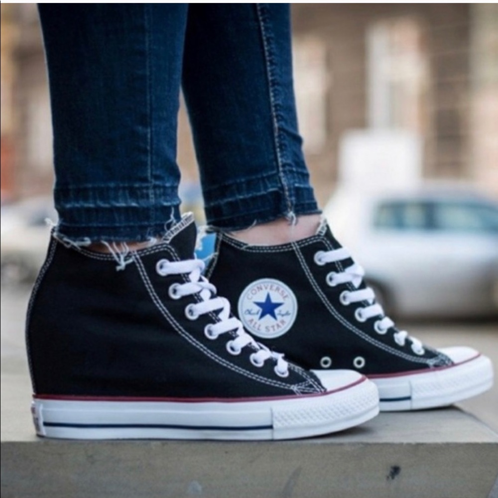 CONVERSE Chuck Taylor All Star Wedge Sneaker